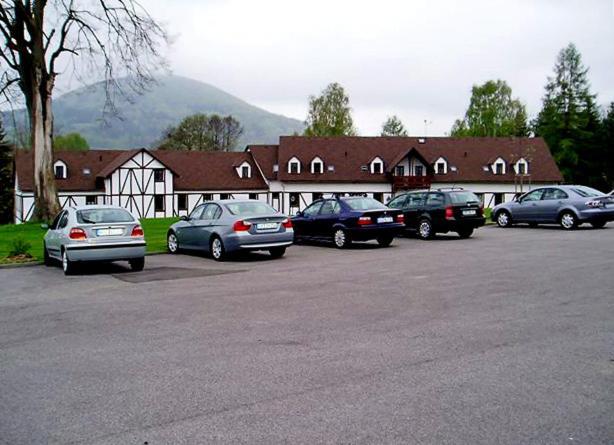 Heřmanice 切斯卡豪斯博大餐厅旅馆酒店 外观 照片
